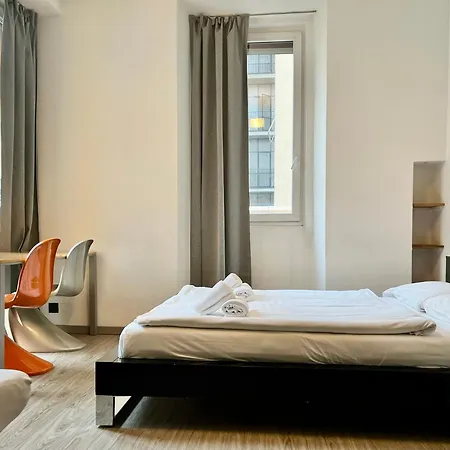 By Lr - Self Check In Apartmanhotel *