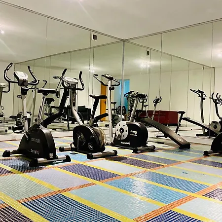 By Lr - Self Check In Apartmanhotel *