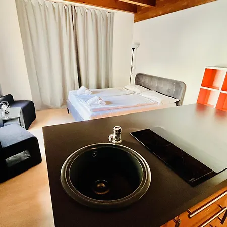 Apartmanhotel By Lr - Self Check In *